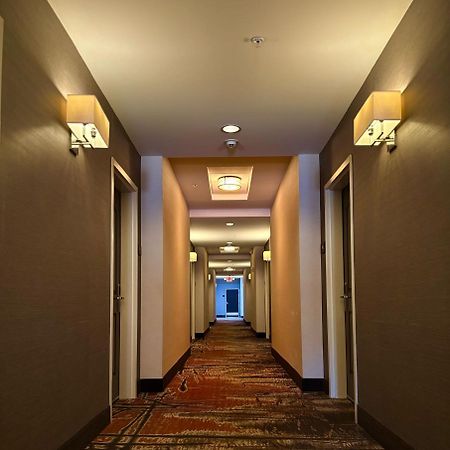 Kozy Hotel Houston North Westfield Екстериор снимка